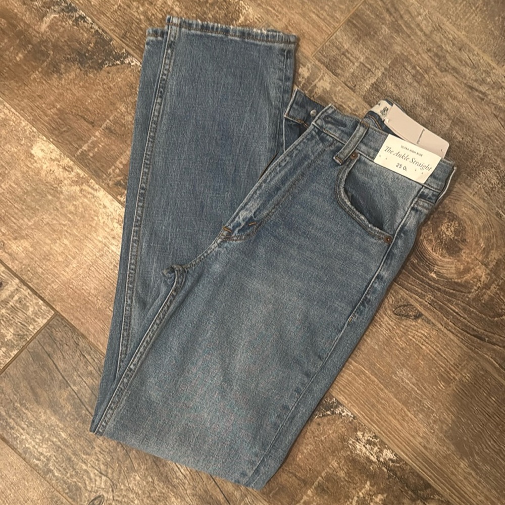 abercrombie jeans.